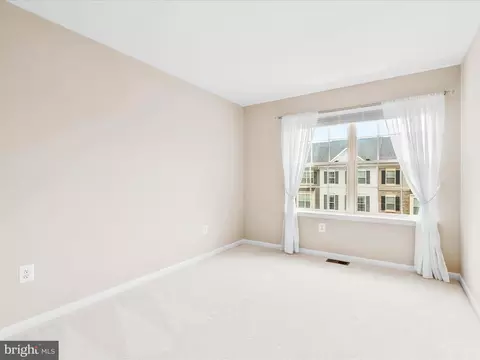 Bedroom - 8479 Randell Ridge Rd, Frederick, MD 21704 photo 6 of 7