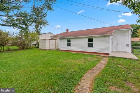 Exterior - 1511 W 8th St, Frederick, MD 21702 photo 5 of 5