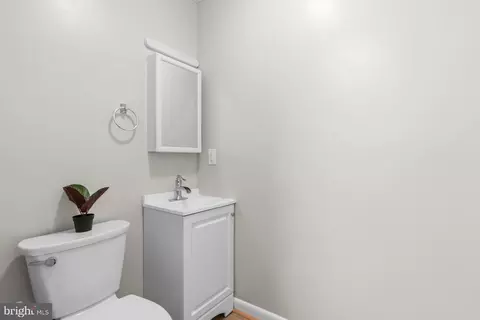 Entry Way - 1511 W 8th St, Frederick, MD 21702 photo 6 of 6