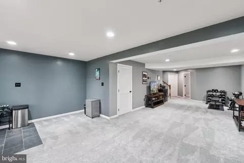 Entry Way - 1109 Spring Run Ct, Frederick, MD 21702 photo 3 of 3