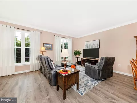 Living - 2457 Lakeside Dr, Frederick, MD 21702 photo 2 of 2