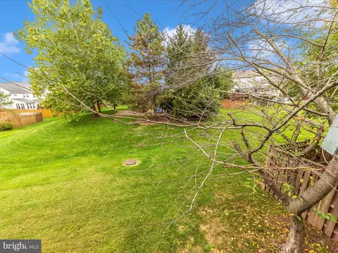 Exterior - 2457 Lakeside Dr, Frederick, MD 21702 photo 4 of 11