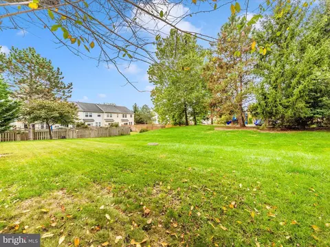 Exterior - 2457 Lakeside Dr, Frederick, MD 21702 photo 6 of 11