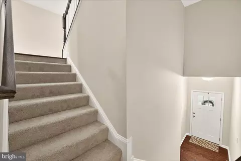 4654 Cambria Rd, Frederick, MD 21703 photo 4