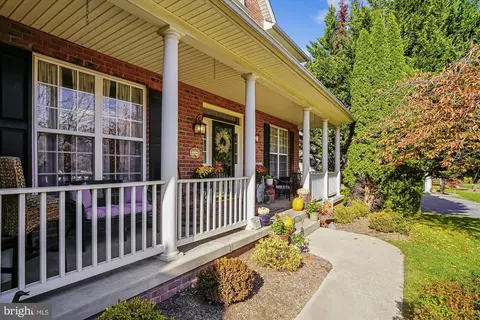 Exterior - 9002 Harris St, Frederick, MD 21704 photo 4 of 33