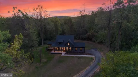 Exterior - 5409 Reeder Ln, Frederick, MD 21702 photo 3 of 14