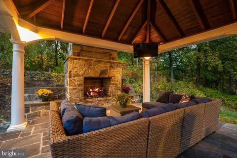 Exterior - 5821 Rowland Hill Rd, Cascade, MD 21719 photo 3 of 22