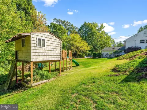 Exterior - 5821 Rowland Hill Rd, Cascade, MD 21719 photo 19 of 22