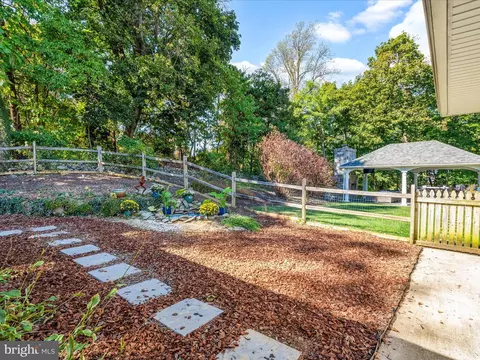 Exterior - 5821 Rowland Hill Rd, Cascade, MD 21719 photo 8 of 22