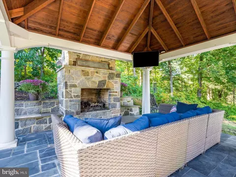 Exterior - 5821 Rowland Hill Rd, Cascade, MD 21719 photo 12 of 22