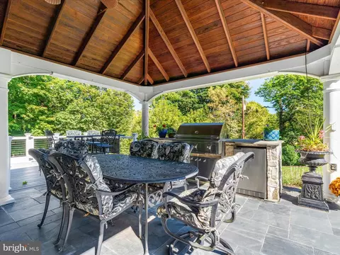 Exterior - 5821 Rowland Hill Rd, Cascade, MD 21719 photo 13 of 22