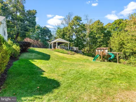 Exterior - 5821 Rowland Hill Rd, Cascade, MD 21719 photo 17 of 22