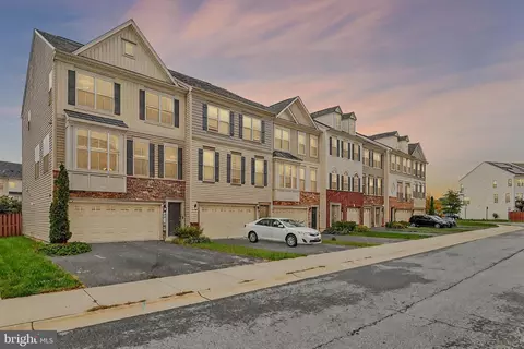 6514 Newton Dr, Frederick, MD 21703 photo 38