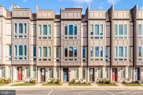 1550 Trafalgar Ln, Frederick, MD 21701