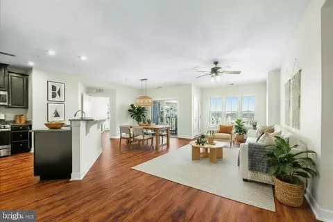 10280 Hopewell St #302, New Market, MD 21774