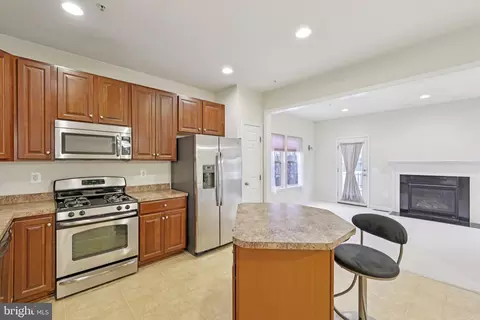 9646 Atterbury Ln, Frederick, MD 21704 photo 8