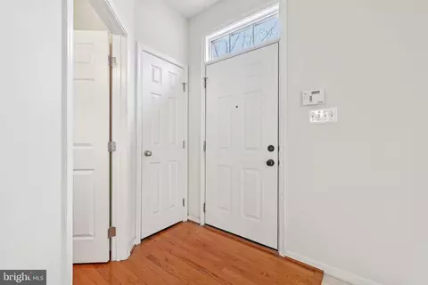 9646 Atterbury Ln, Frederick, MD 21704 photo 3