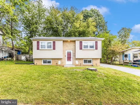 16 A Elm St, Thurmont, MD 21788