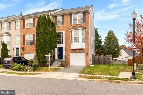 1927 Crossing Stone Ct, Frederick, MD 21702