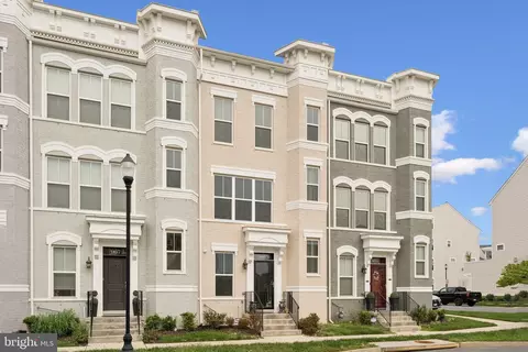 Exterior - 969 Holden Rd, Frederick, MD 21701 photo 1 of 7