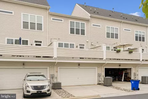 Exterior - 969 Holden Rd, Frederick, MD 21701 photo 2 of 7