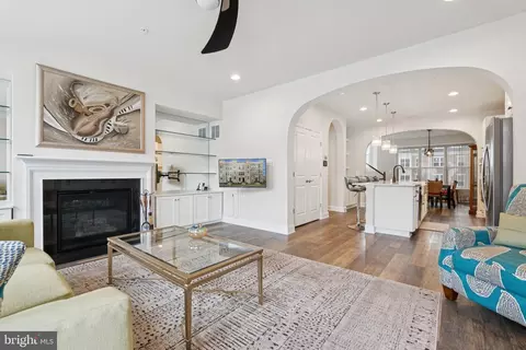 969 Holden Rd, Frederick, MD 21701