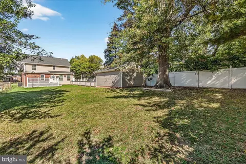 Exterior - 520 Lee Pl, Frederick, MD 21702 photo 6 of 7