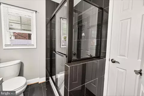 Entry Way - 520 Lee Pl, Frederick, MD 21702 photo 2 of 6