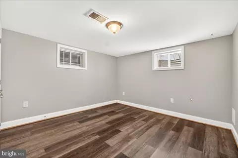Bedroom - 520 Lee Pl, Frederick, MD 21702 photo 4 of 4