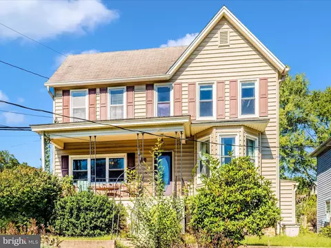 Exterior - 709 E A St E, Brunswick, MD 21716 photo 2 of 15