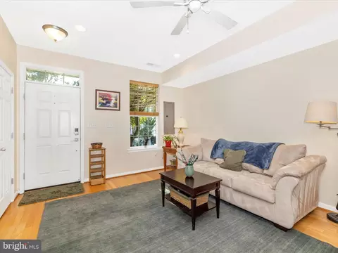 648 Tivoli Rd, Frederick, MD 21703 photo 6