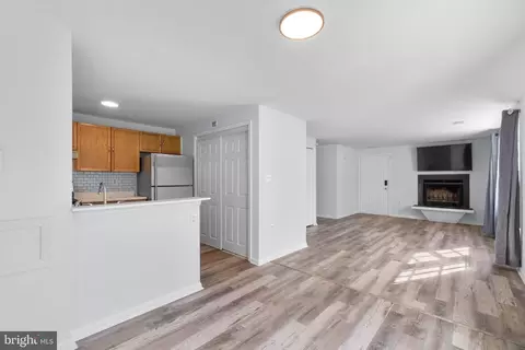 Living - 1225 E Danielle Dr #1225E, Frederick, MD 21703 photo 4 of 4