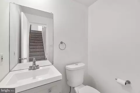 Entry Way - 1225 E Danielle Dr #1225E, Frederick, MD 21703 photo 1 of 2