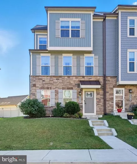 8637 Satinwood Dr, Frederick, MD 21704