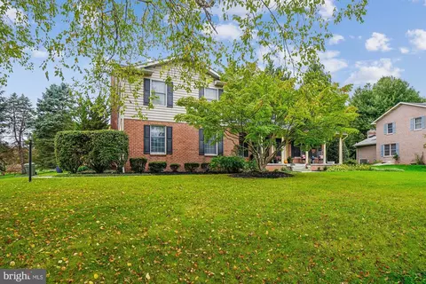 Exterior - 8116 Laurel Ridge Rd, Frederick, MD 21702 photo 5 of 16