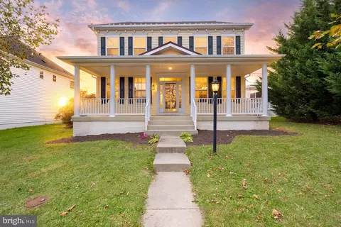 308 E Wainscot Dr, New Market, MD 21774