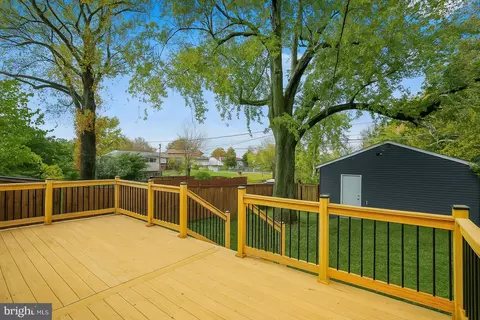 Exterior - 103 Pennsylvania Ave, Frederick, MD 21701 photo 4 of 7