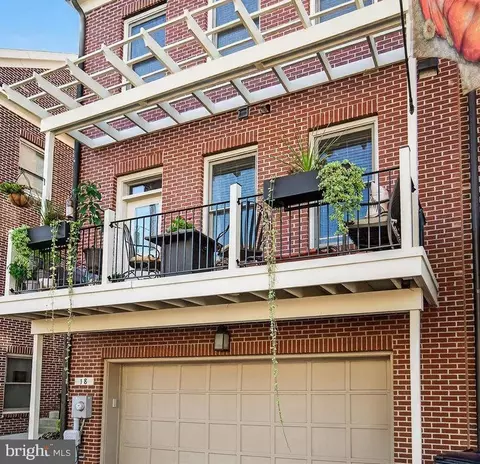 Exterior - 18 Maxwell Sq, Frederick, MD 21701 photo 10 of 18