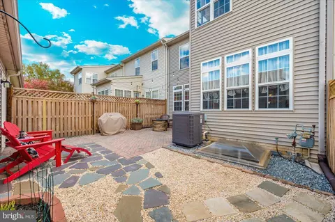 Exterior - 3028 Sanctuary Ln, Frederick, MD 21701 photo 3 of 19