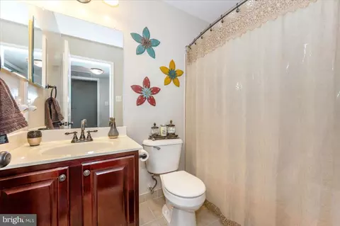 Bath - 3028 Sanctuary Ln, Frederick, MD 21701 photo 5 of 6