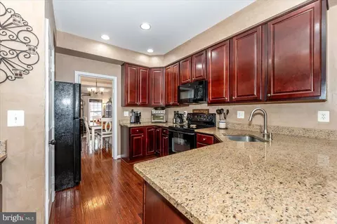 Kitchen - 3028 Sanctuary Ln, Frederick, MD 21701 photo 4 of 4