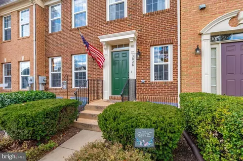 Exterior - 3028 Sanctuary Ln, Frederick, MD 21701 photo 13 of 19