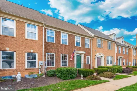 Exterior - 3028 Sanctuary Ln, Frederick, MD 21701 photo 12 of 19