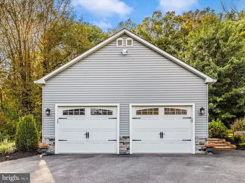 Exterior - 4533 Mountville Rd, Frederick, MD 21703 photo 9 of 21