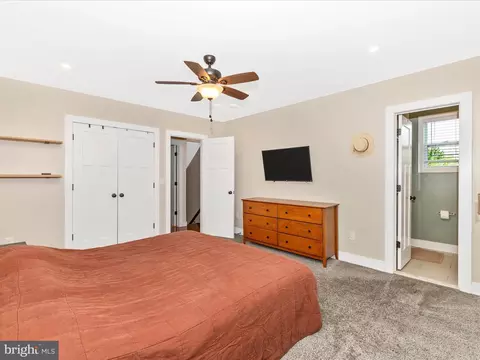 Bedroom - 4533 Mountville Rd, Frederick, MD 21703 photo 3 of 9
