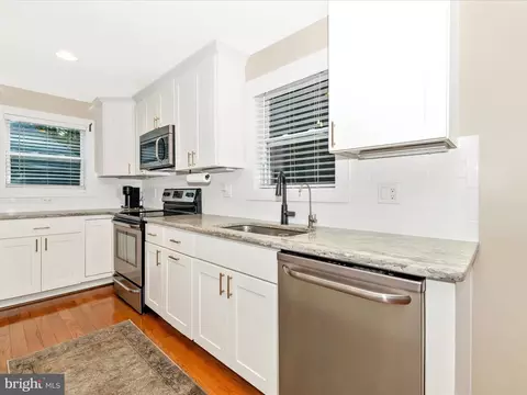 Kitchen - 4533 Mountville Rd, Frederick, MD 21703 photo 6 of 6