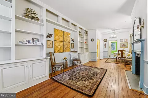 Entry Way - 210 E 3rd St, Frederick, MD 21701 photo 1 of 5