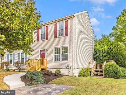 34 Provincial Pkwy, Emmitsburg, MD 21727