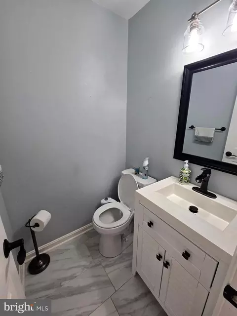 5226 Kingsbrook Dr, Frederick, MD 21703 photo 7