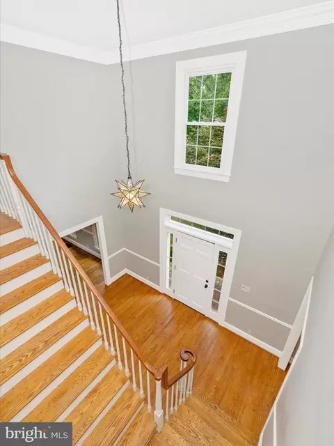 9010 Mountainberry Cir, Frederick, MD 21702 photo 7